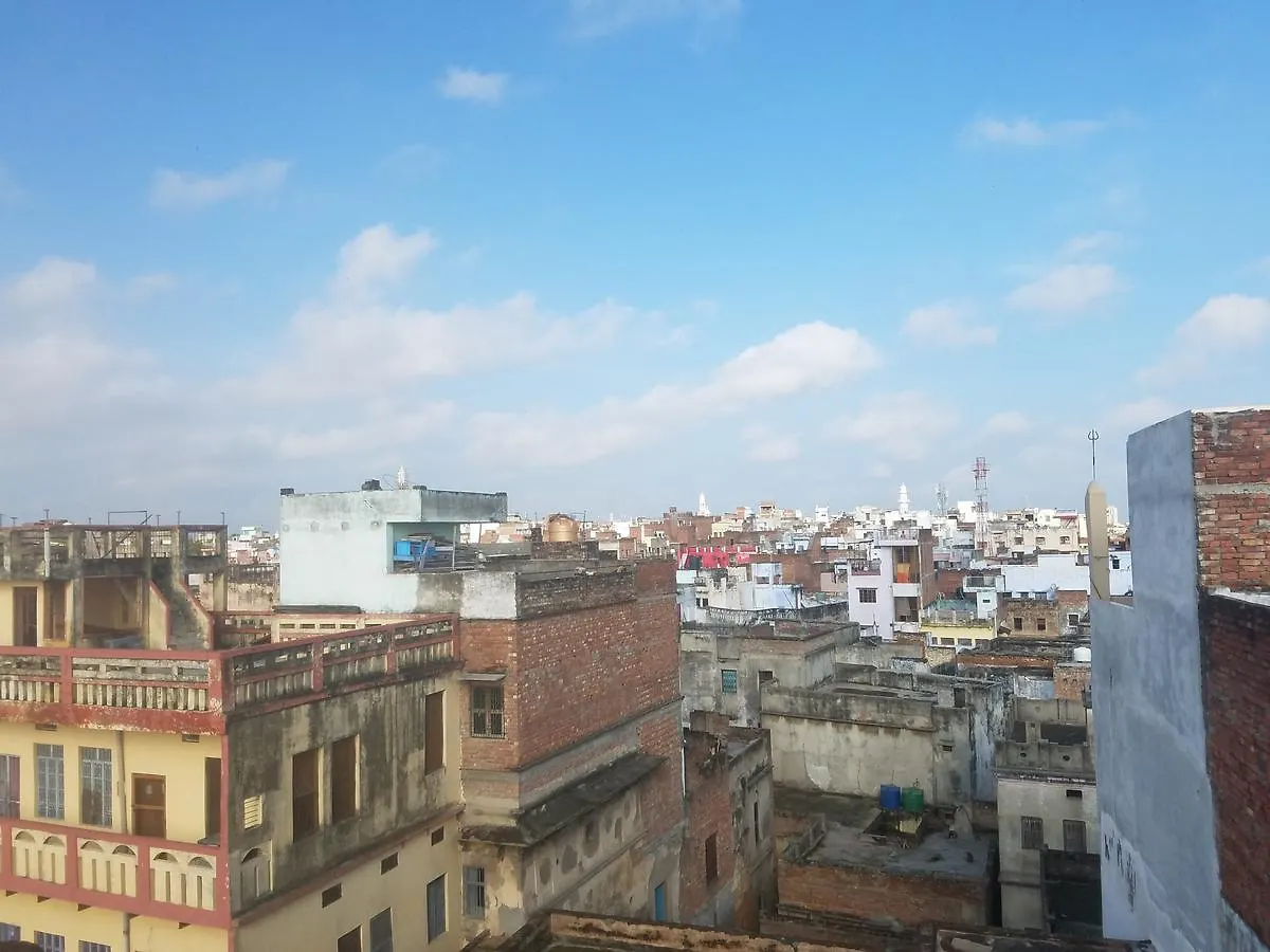 بيت ضيافة فندق دار ضيافة بابا فاراناسي